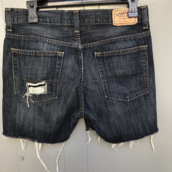 DIY distressed Levi jean shorts sz 29 - Picture 5 of 6